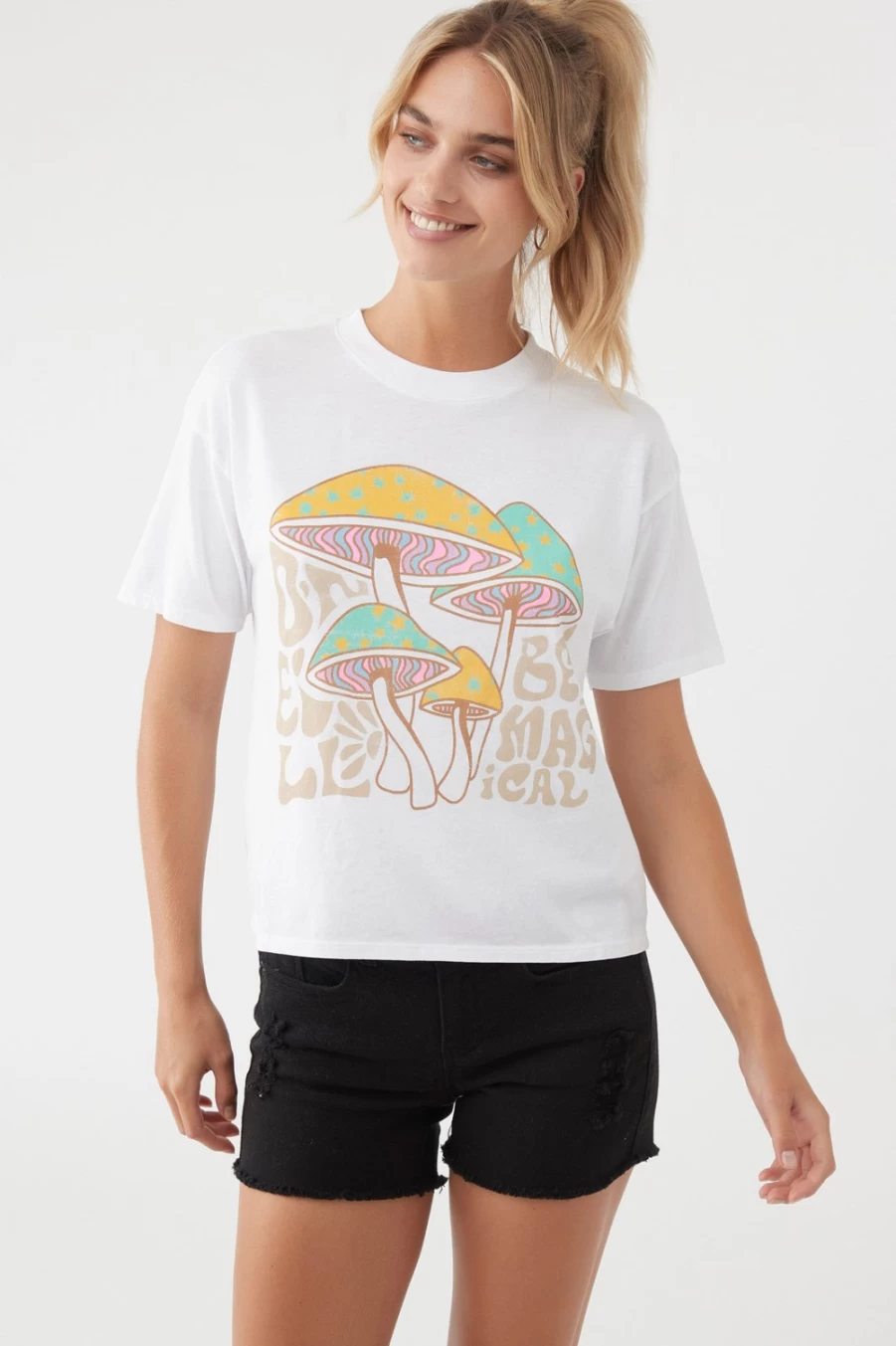 O'Neill Women's Magic Shroom Tee - White Graphic T-Shirt