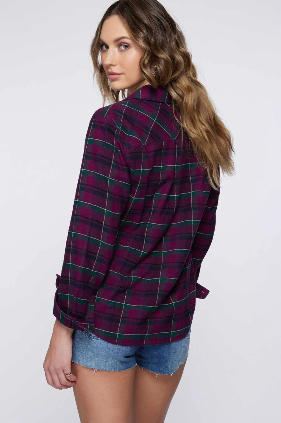 O'Neill Women's Plum Logan Flannel Top - Soft Plaid Shirt for Women