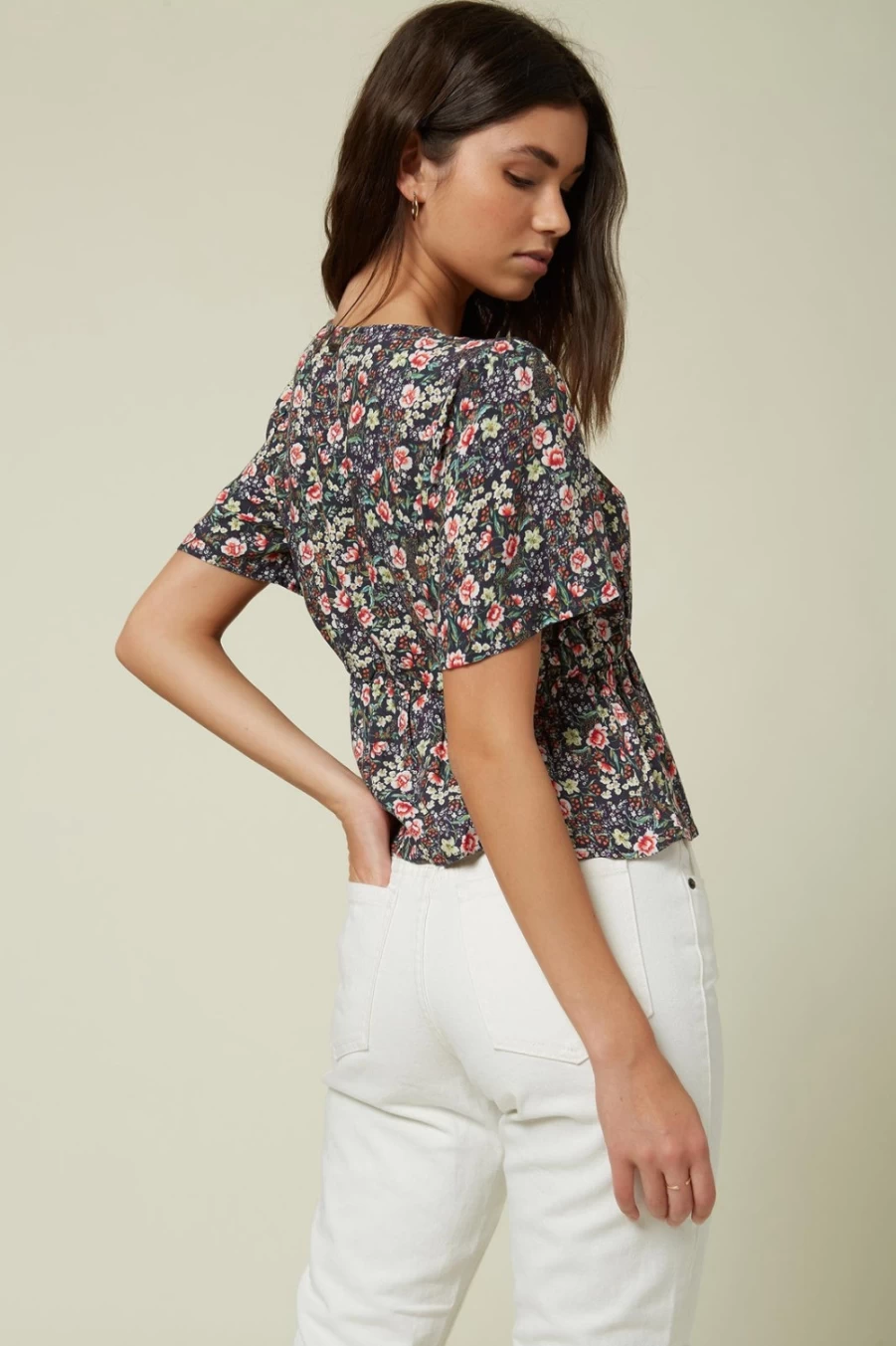 O'Neill Women's Floral Top in Abyss - Stylish Wes Floral Design for Women
