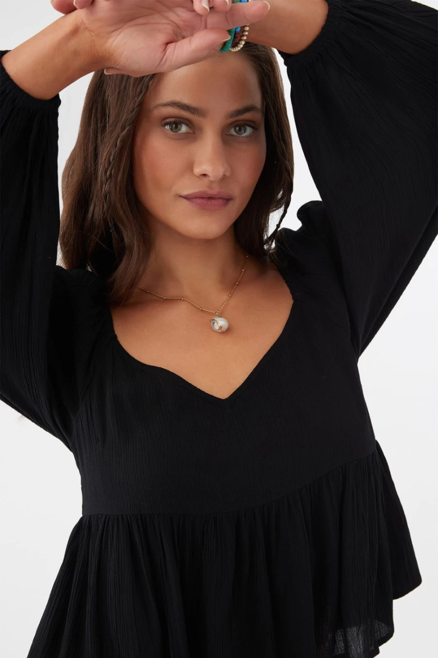 O'Neill Women's Black Belle Top - Stylish & Comfortable