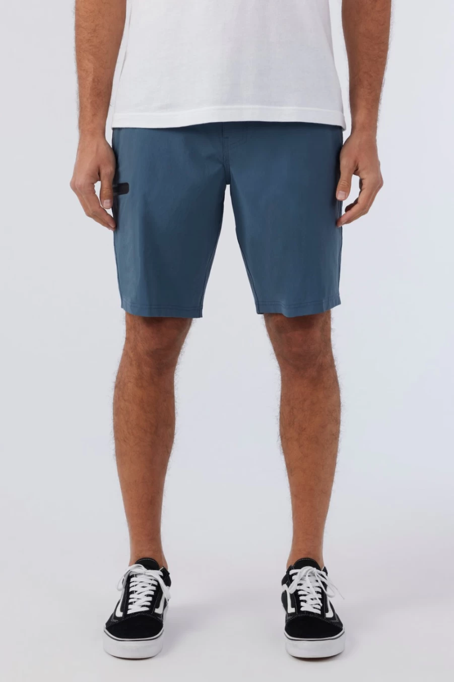 O'Neill Men's Trvlr Expedition 20" Hybrid Shorts in Cadet Blue