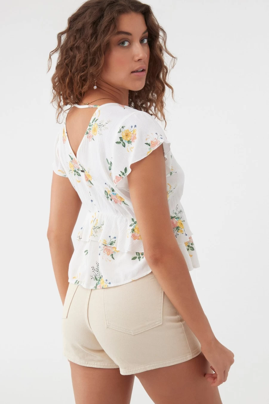 O'Neill Women's Zellie Top in Winterwhite - Stylish Casual Wear