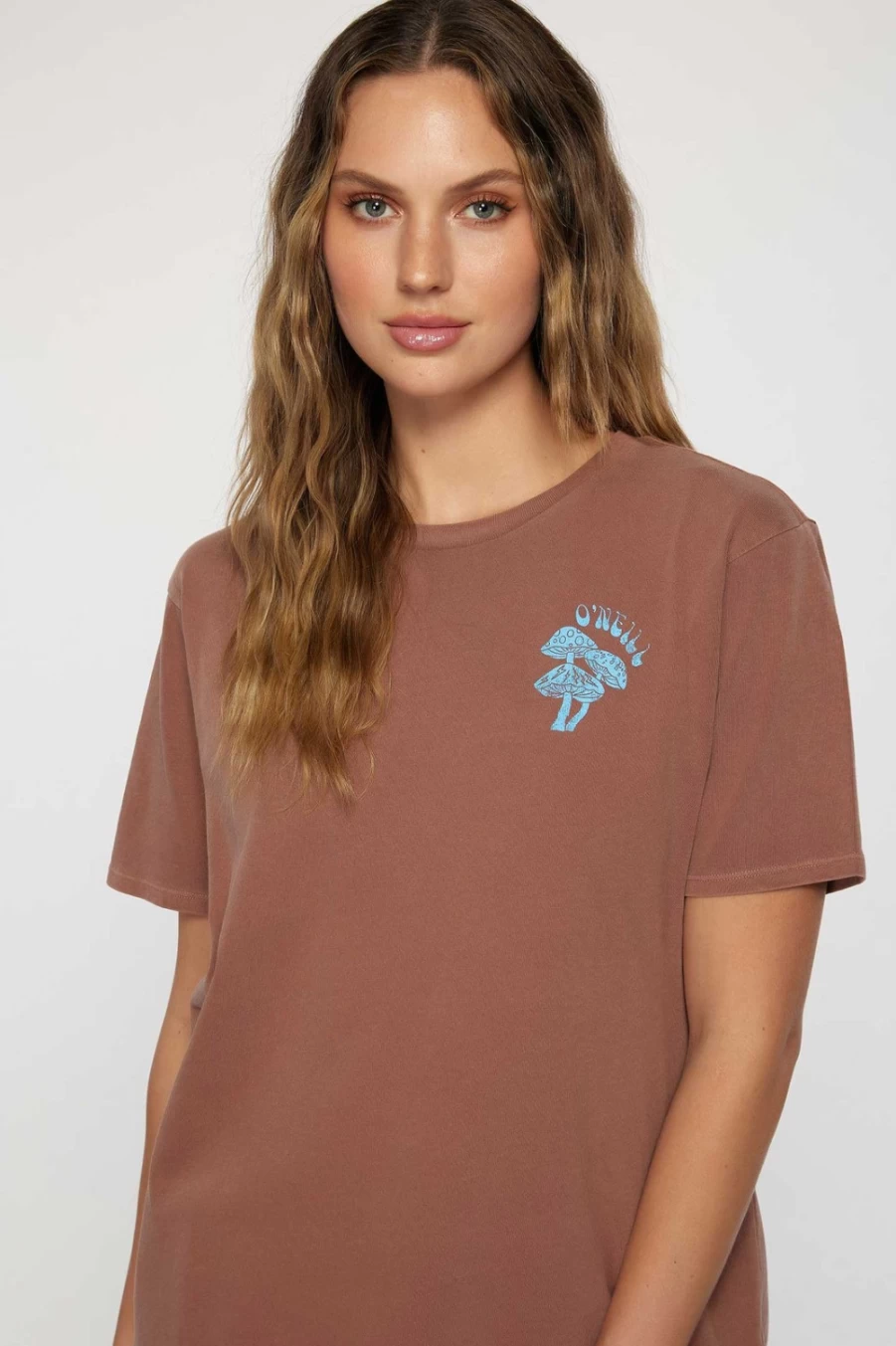 O'Neill Women's Stay Magic Tee in Nutmeg - Comfortable Casual T-Shirt
