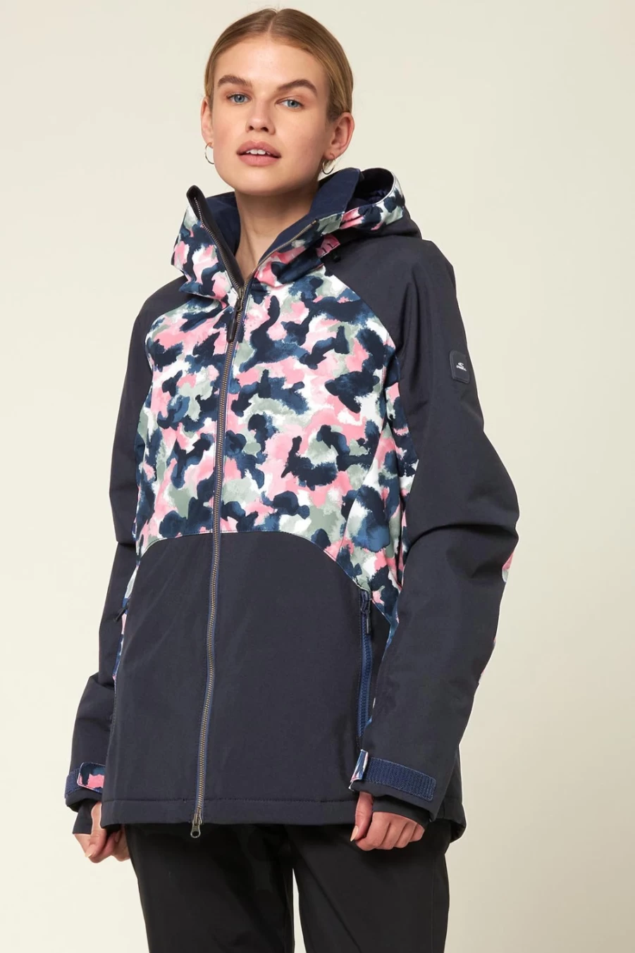 O'Neill Women's Adelite Jacket - Lightweight Water-Resistant Outdoor Coat for Hiking & Travel