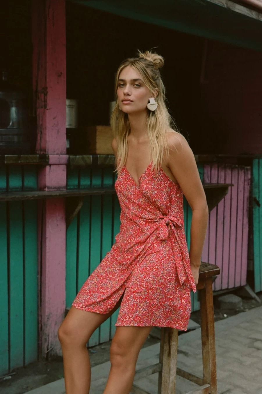 O'Neill Women's Redhot Ditsy Floral Dress - Stylish Marlo Design for Everyday Wear