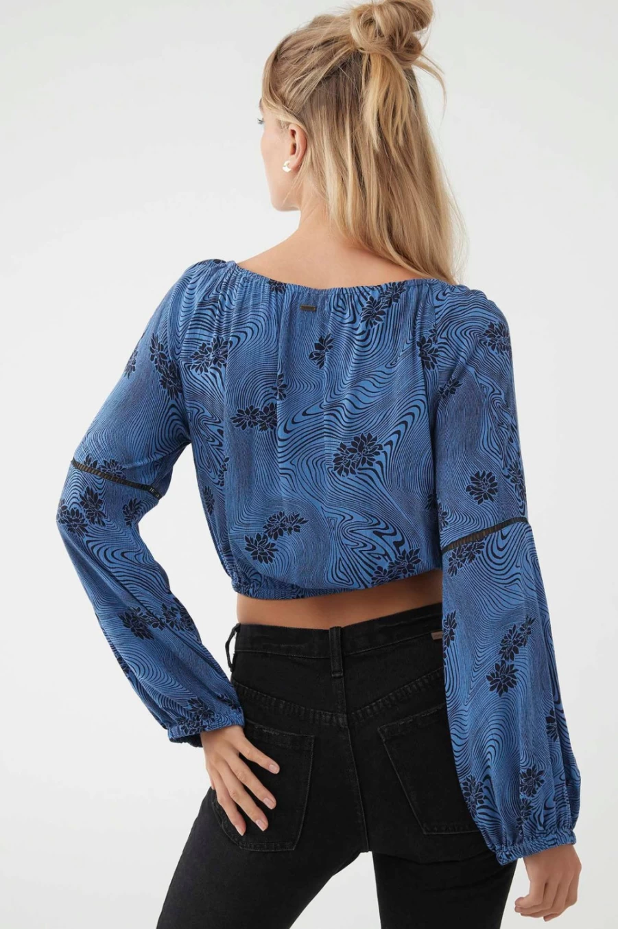 O'Neill Women's Rosalie Top in Classic Blue | Casual Comfort Fit Blouse